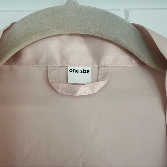 Light Pink Monogram Letter “N” Bridesmaid Robe - Size L - Picture 5 of 5